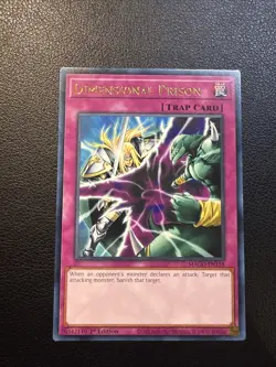 Dimensional Prison MAGO-EN158 Maximum Gold 1st Edition - Image 1