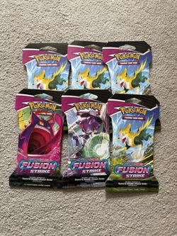 6 x Pokemon TCG: Sword & Shield Fusion Strike Sleeved Booster Pack 10 Cards - Image 3