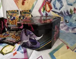 OPENED Pokemon TCG Crown Zenith Galarian Moltres Tin/ galarian gallery card inc - Image 2