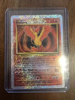 Pokemon TCG Moltres Legendary Collection Reverse Holo Ultra Rare 30/110 - Image 3
