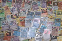 Lotto 100 Carte Pokemon VINTAGE e non + 1 Edizione + Holo o Rare o V/EX - Image 3