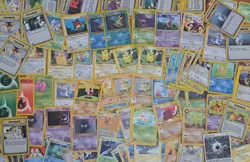 Lotto 100 Carte Pokemon VINTAGE e non + 1 Edizione + Holo o Rare o V/EX - Image 4