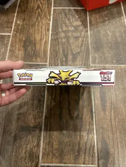 Pokemon TCG Scarlet and Violet - 151 Alakazam ex Collection Box - 4 Packs 820650855269 - Image 2
