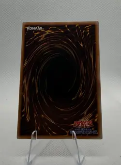 Dark Magician P4-02 Ultra Rare Yugioh Japanese - Image 2