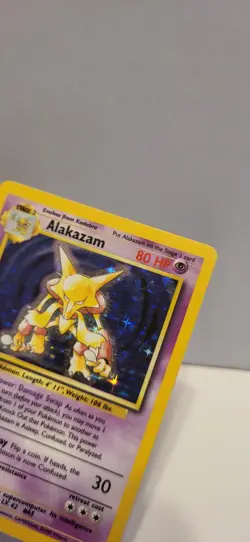 1999 Pokemon Alakazam Holo Rare 1/102 Base Set - Image 2