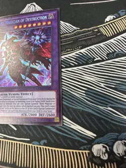 Yugioh - Dark Magician Of Destruction (MZMU-EN011) Secret Rare 1st Edition - NM - Image 3