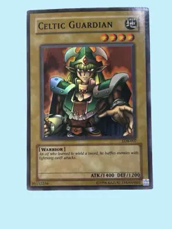 Yu-Gi-Oh! Celtic Guardian HOLO LOB‑007, LP Light Play - Image 1