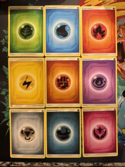 POKEMON SM Hidden Fates NM COMPLETE SET Com NON-holo Basic ENERGY CARDS Lot of 9 - Image 1