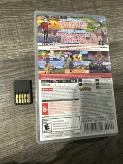 Pokemon Shield Nintendo Switch Game and Case - Image 2