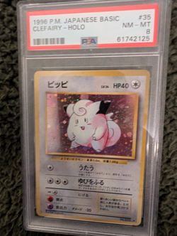 1996 POKEMON BASE SET JAPANESE #35 CLEFAIRY-HOLO PSA 8 - Image 1