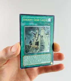 Ancient Gear Castle Ultimate Rare SOI-EN047 Shadow Of Infinity NM/LP Yu-Gi-Oh! - Image 1