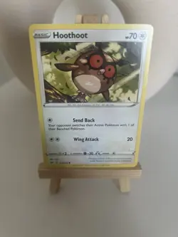 Pokemon Card 143/202 Hoothoot / Sword and Shield / Base Set - Image 1
