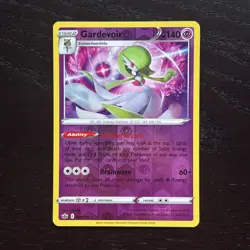 Gardevoir 061/198 Pokemon Chilling Reign Sword & Shield Reverse Holo Rare NM - Image 1