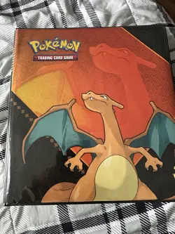 Pokemon Card Binder Lot Charizard VMAX + Holos + Ultra Pro Binder + 80 Pages - Image 1