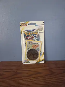 Pokemon TCG: Brilliant Stars 1 pack blister - 1 promo & coin - Factory Sealed - Image 1