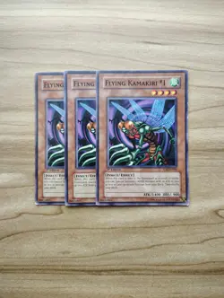 Yu-Gi-Oh! - Flying Kamakiri #1 3X - Complete Playset - Image 1