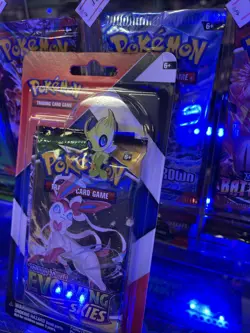 🔥 Pokemon TCG: Evolving Skies/Chilling Reign 2-Pack Latias Pin Blister Sealed - Image 5