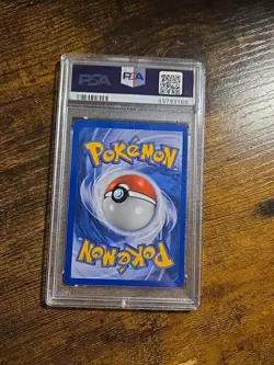 2000 Pokemon Base Set 2 - #14 Pidgeot Holo - PSA 8 - Image 2