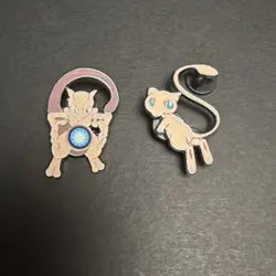 Official Pokemon TCG Hidden Fates Mythical Mew & Mewtwo Enamel Pin Set 2019 - Image 1
