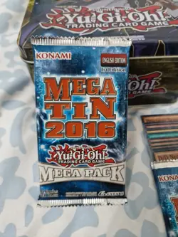 Yu-Gi-Oh 2016 Mega Tin Yugi & Slifer Yugioh - Image 4