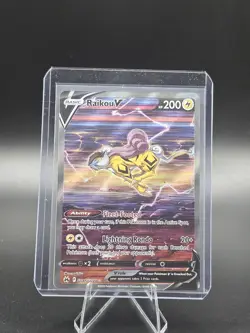 Pokemon TCG Raikou V Crown Zenith: Galarian Gallery Gg41/Gg70 Holo Ultra Rare - Image 1