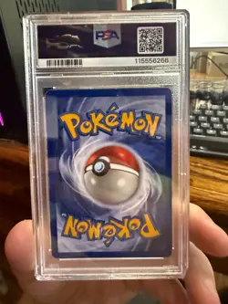 1999 Pokemon TCG Hitmonlee 7/62 Fossil-1st Edition Holo PSA 5 - Image 2