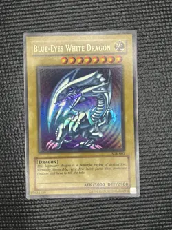 SDK-001 Blue-Eyes White Dragon Starter Deck Kaiba Holo Unlimited - VERY CLEAN👀 - Image 1