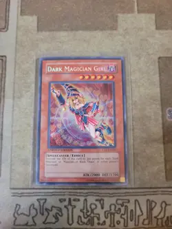 YUGIOH DARK MAGICIAN GIRL CT2-EN004 SECRET LIMITED ED NM ALT ART - Image 1