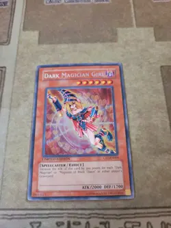 YUGIOH DARK MAGICIAN GIRL CT2-EN004 SECRET LIMITED ED NM ALT ART - Image 4