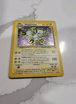 Pokemon TCG Magneton Fossil 11/62 Holo Unlimited Holo Rare - Image 1