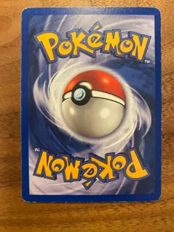 1999 Pokemon Base Set unlimited #10 Mewtwo Holo MP - Image 4