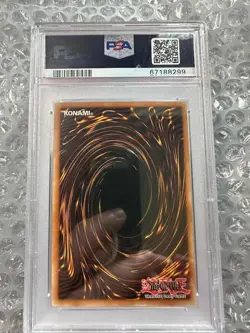 Dark Magician 1st Edition Super Rare SYE-001 Starter Deck Yugi PSA 8 Near Mint - Image 2