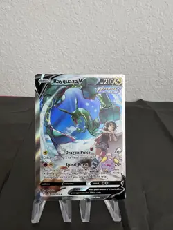 Pokemon TCG Rayquaza v Evolving Skies Holo Ultra Rare Full Art 194/203 NM- - Image 3