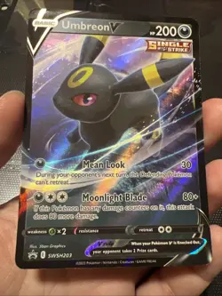 Umbreon V SWSH203 SWSH: Sword & Shield Promo Cards Holo Pokemon - Image 3