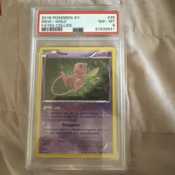 2016 POKEMON XY FATES COLLIDE #29 MEW-HOLO PSA 8 - Image 1