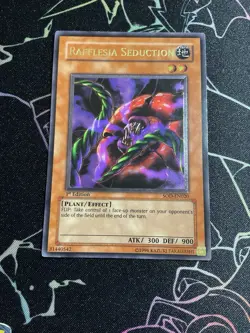 Yugioh SOD-EN020 - Rafflesia Seduction, Ultimate Rare, 1st Ed. - (LP) - Image 1