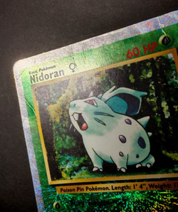 Nidoran ♀ Reverse Holo Legendary Collection 82/110 ENG - Pokemon Card - Image 2