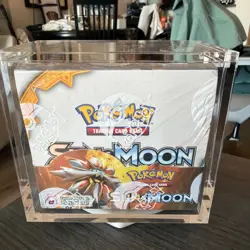 🔥 Pokemon TCG Sun & Moon Booster Box Factory Sealed in Acrylic Case 🔥 - Image 1