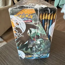 🔥 Pokemon TCG Sun & Moon Booster Box Factory Sealed in Acrylic Case 🔥 - Image 3