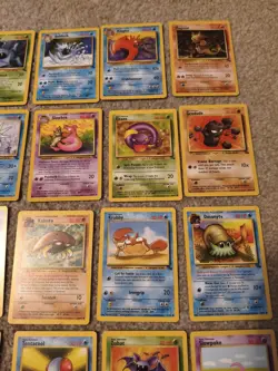 Pokemon Fossil Set - 25 Mixed Common/ Uncommon Cards - Image 3