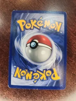 Kabuto Fossil Non Holo Pokemon Card WOTC NM - Image 2