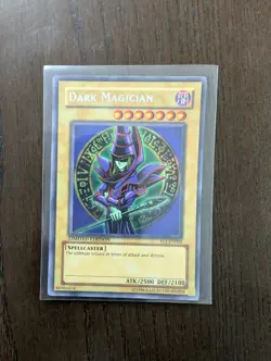 Yu-Gi-Oh TCG Dark Magician FL1-EN002 Limited Edition Secret Rare Holo Card - Image 3