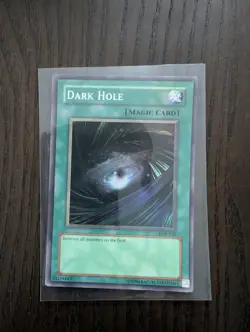 Yu-Gi-Oh Dark Hole LOB-052 Legend of Blue Eyes Ultra Rare - Image 3