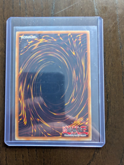 Yu-Gi-Oh Vintage Blue-Eyes White Dragon SKE-001 Starter Deck Kaiba Ultra Rare - Image 4