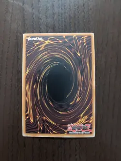 Yu-Gi-Oh Vintage Dark Magician SYE-001 Starter Deck Yugi Ultra Rare - Image 2