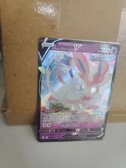Pokemon TCG Sylveon v Evolving Skies Holo Ultra Rare Card 074/203 LP-NM - Image 2