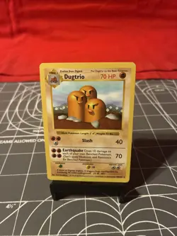 Vintage 1999 Pokemon Shadowless Dugtrio 19/102 Card NM - Image 1