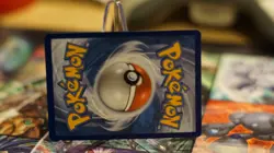 Pokemon Pikachu SVP 027 Scarlet & Violet Paldea Evolved Promo - Image 4