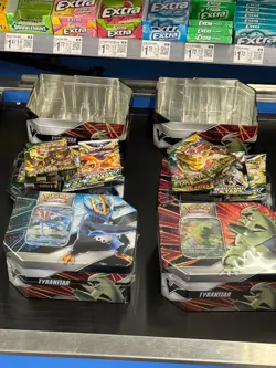 Pokemon TCG Tyranitar V And Empoleon V Strikers Tins (Evolving SkiesU) See pics - Image 4