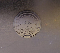 Gold Raikou Official Pokemon TCG coin - Image 3